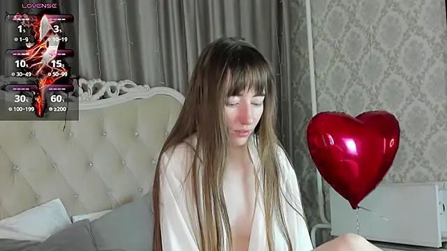 MillicentFarrell online show from 02.16.25