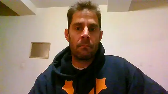 Snapshot of Vespa_Crabo chatting on 12.04.24 Vespa Crabo online show from 12.04.24