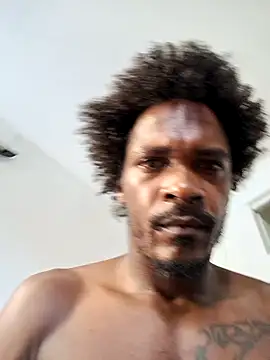 pikolo97 online show from 10.31.25