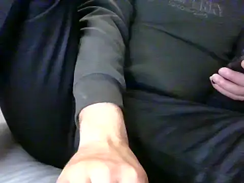 Snapshot of bilbi06 chatting on 01.03.25 bilbi06 online show from 01.03.25