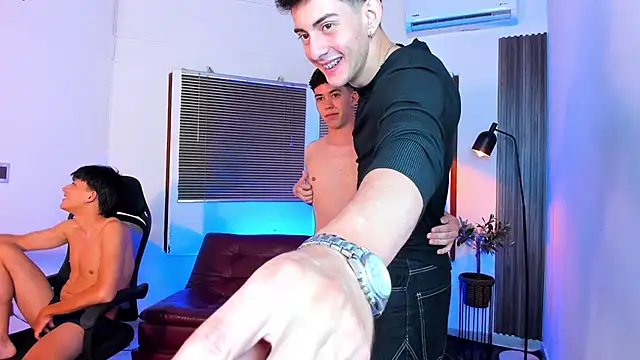 Sexy BoysW online show from 06.04.26