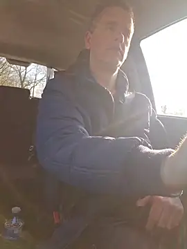 Snapshot of Hectorthyssen1 chatting on 02.26.26 Hectorthyssen1 online show from 02.26.26