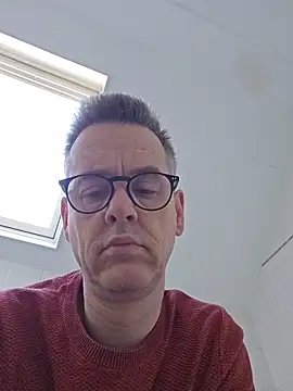 Snapshot of Hectorthyssen1 chatting on 03.01.26 Hectorthyssen1 online show from 03.01.26