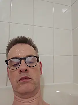 Snapshot of Hectorthyssen1 chatting on 03.02.26 Hectorthyssen1 online show from 03.02.26