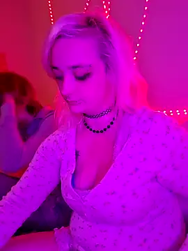 IzanamiNova online show from 02.12.25