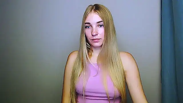 Queen ofLove online show from 11.23.25