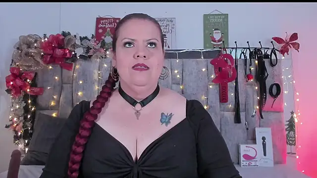 Snapshot of vanessa_moka chatting on 12.29.24 vanessa moka online show from 12.29.24