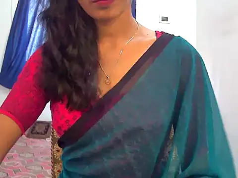 Snapshot of sexy_janu25 chatting on 04.23.26 sexy janu25 online show from 04.23.26