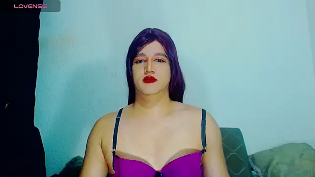Snapshot of alexandrasexy32 chatting on 05.10.26 alexandrasexy32 online show from 05.10.26