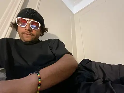 Snapshot of TacosSenpai chatting on 01.01.25 TacosSenpai online show from 01.01.25