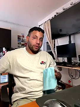 Snapshot of TacosSenpai chatting on 09.09.25 TacosSenpai online show from 09.09.25