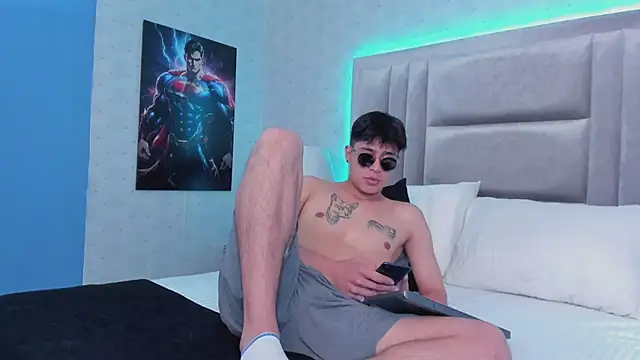 MikeStonnee online show from 02.08.25