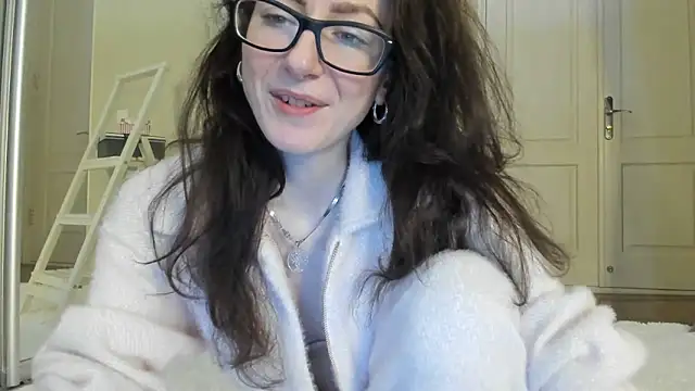 Snapshot of Baby_Jewel chatting on 01.29.25 Baby Jewel online show from 01.29.25