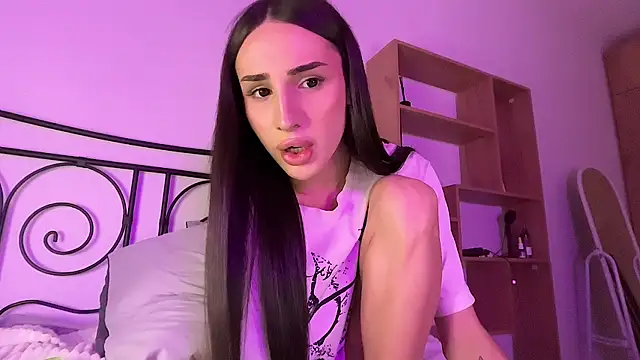 Kim Oberlin  online show from 04.09.26