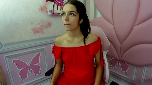 Snapshot of ariana__sweet_ chatting on 12.17.25 ariana sweet online show from 12.17.25