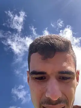 Snapshot of RicarBer chatting on 02.13.26 RicarBer online show from 02.13.26