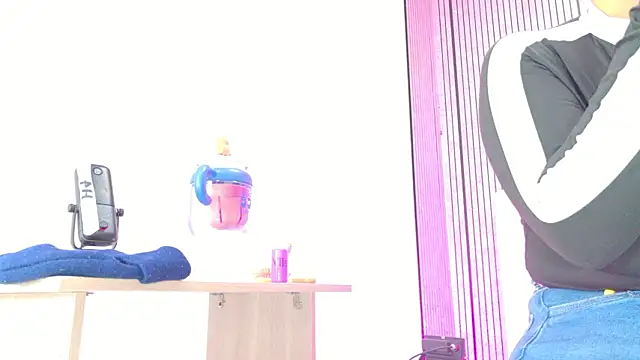 Sofia martiin online show from 02.19.26