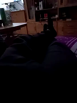 Snapshot of ich411983 chatting on 09.24.25 ich411983 online show from 09.24.25