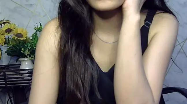 Snapshot of sonam_love- chatting on 02.17.25 sonam love- online show from 02.17.25