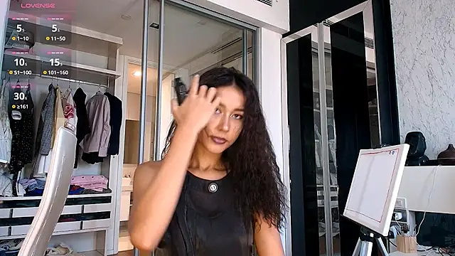 Melissa Mone online show from 07.18.26