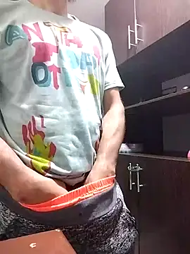 Snapshot of hairyserious chatting on 03.22.25 hairyserious online show from 03.22.25