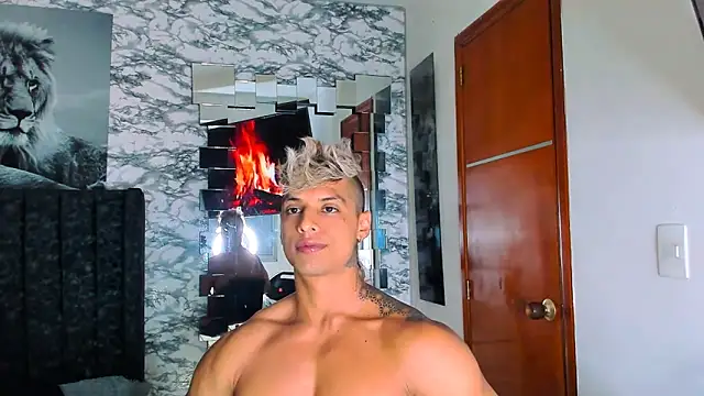 Snapshot of Owen_Muzcle chatting on 03.13.25 Owen Muzcle online show from 03.13.25