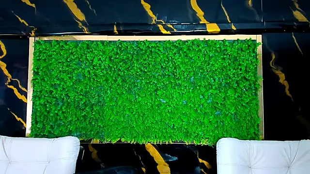 Snapshot of Owen_Muzcle chatting on 09.11.25 Owen Muzcle online show from 09.11.25