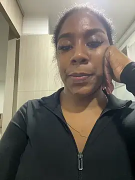 KloheCurvy online show from 04.06.26