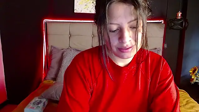 Snapshot of ShyVibes_ chatting on 02.05.25 ShyVibes  online show from 02.05.25