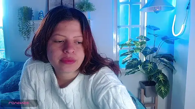 Snapshot of ShyVibes_ chatting on 10.12.25 ShyVibes  online show from 10.12.25