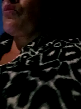 Snapshot of celeste-30_ chatting on 02.10.25 celeste-30 online show from 02.10.25