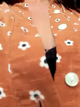 Snapshot of celeste-30_ chatting on 02.21.25 celeste-30 online show from 02.21.25