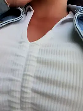 Snapshot of celeste-30_ chatting on 02.28.25 celeste-30 online show from 02.28.25