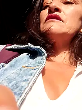 Snapshot of celeste-30_ chatting on 03.08.25 celeste-30 online show from 03.08.25