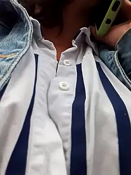 Snapshot of celeste-30_ chatting on 03.11.25 celeste-30 online show from 03.11.25