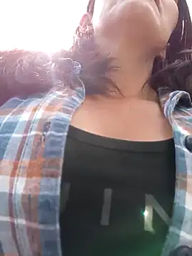 Snapshot of celeste-30_ chatting on 03.22.25 celeste-30 online show from 03.22.25