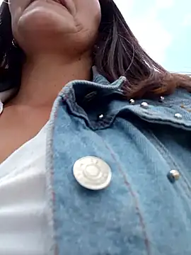 Snapshot of celeste-30_ chatting on 09.13.25 celeste-30 online show from 09.13.25