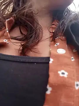 Snapshot of celeste-30_ chatting on 09.30.25 celeste-30 online show from 09.30.25