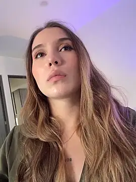 SophieRaily  online show from 10.01.25