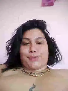 Snapshot of Marilin_Jessie chatting on 12.29.24 Marilin Jessie online show from 12.29.24