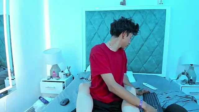 Snapshot of Katherin_jupiter chatting on 12.05.24 Katherin jupiter online show from 12.05.24