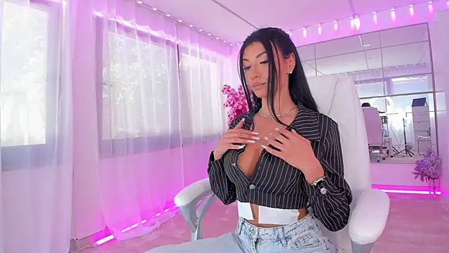 missdiamond  online show from 04.25.26