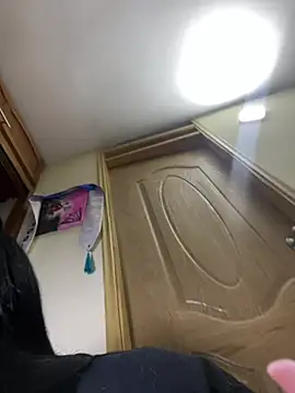 alissonfernandez  online show from 02.08.26