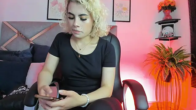 marian pinzon online show from 04.16.26