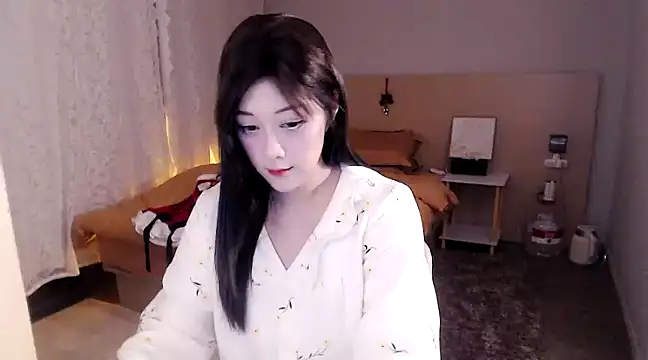 Snapshot of puppy-mango chatting on 12.24.24 puppy-mango online show from 12.24.24