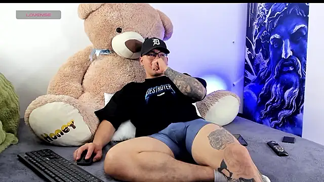 boyc022  online show from 01.17.26