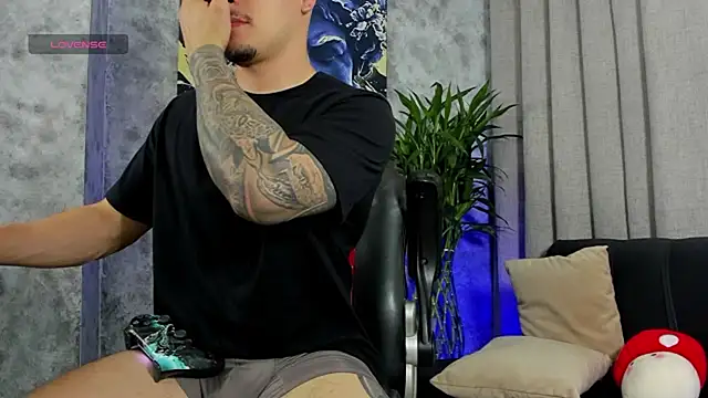 boyc022  online show from 02.04.26