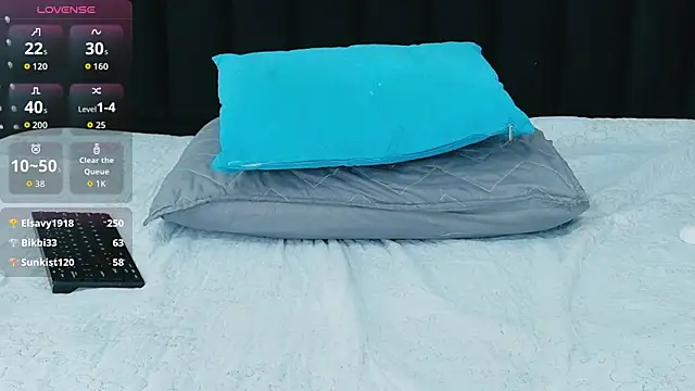 Snapshot of hornybarelylegalgirl chatting on 03.02.26 hornybarelylegalgirl online show from 03.02.26