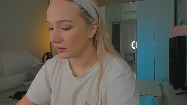 1AlexaGoddess3 online show from 02.08.25