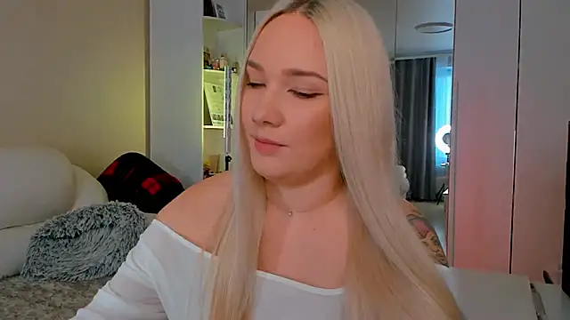 1AlexaGoddess3 online show from 09.26.25